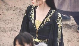 娜扎雪鹰领主最新爆料图,神秘雪域风情，演绎冰雪女王魅力